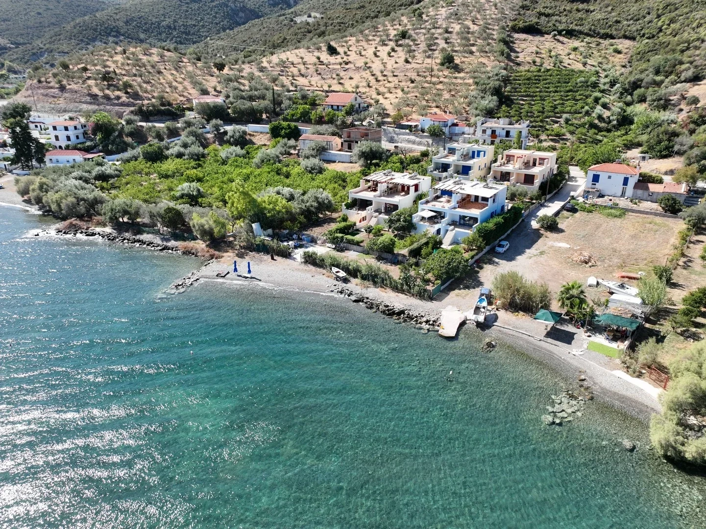 2 - venda casa frente ao mar kalloni ática grécia