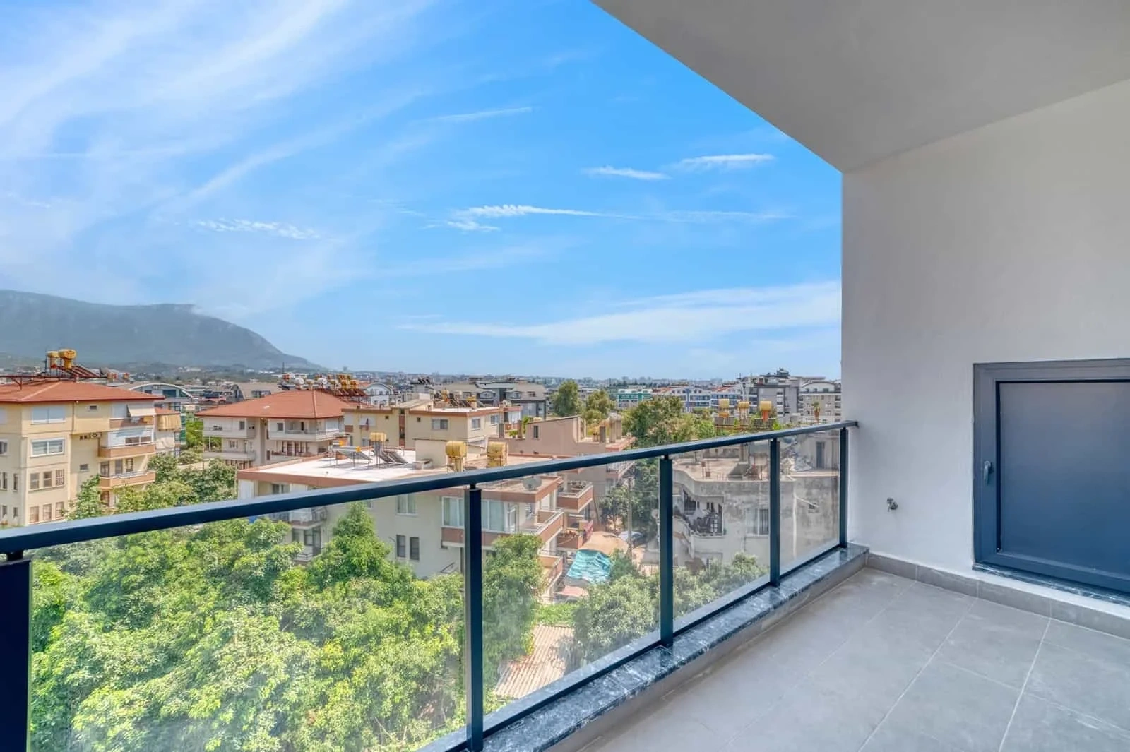 1 - vente appartement pieds dans l'eau alanya antalya turquie