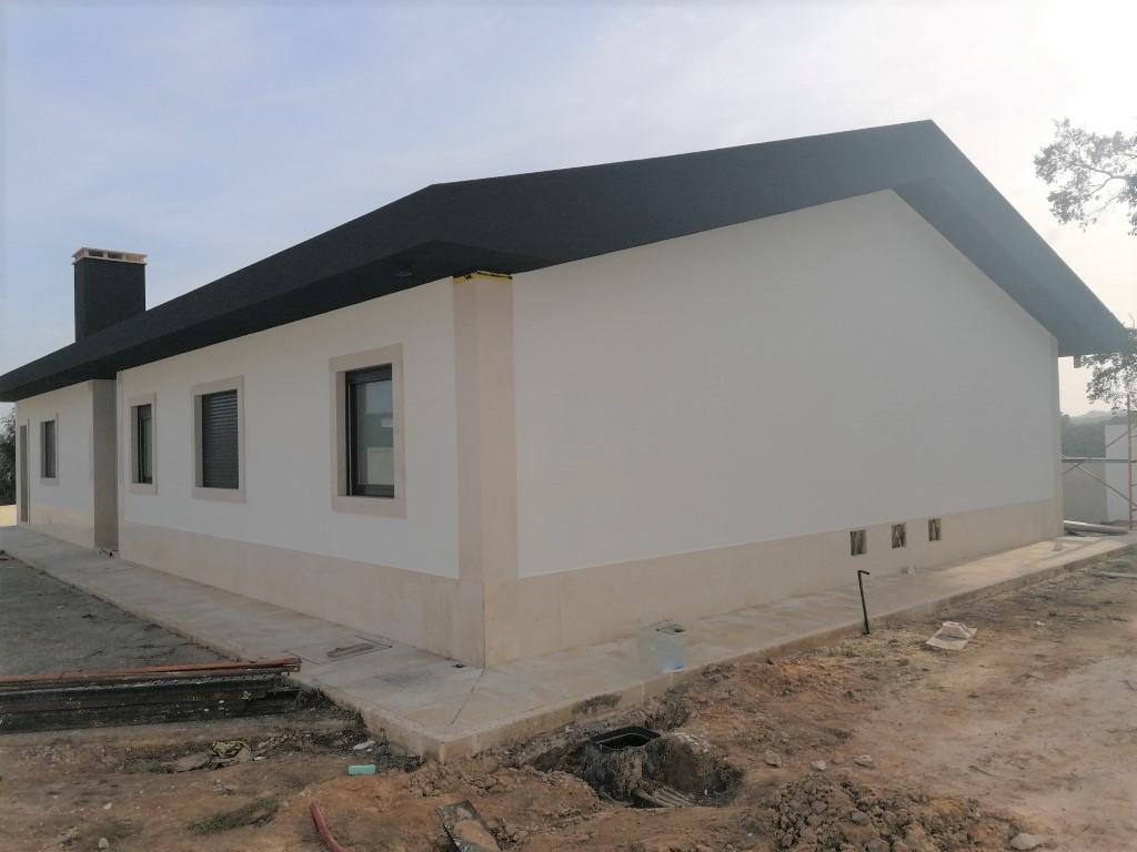 2 - house for sale in alvorninha centro region portugal