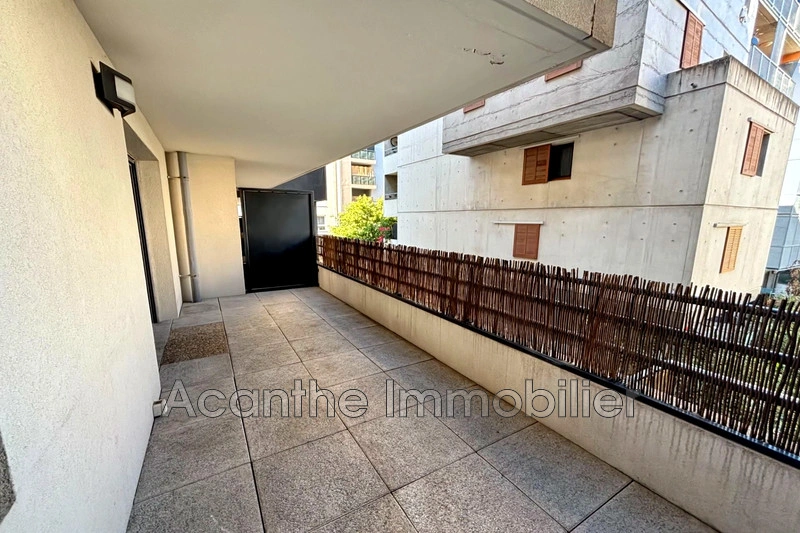 Apartamento con terraza