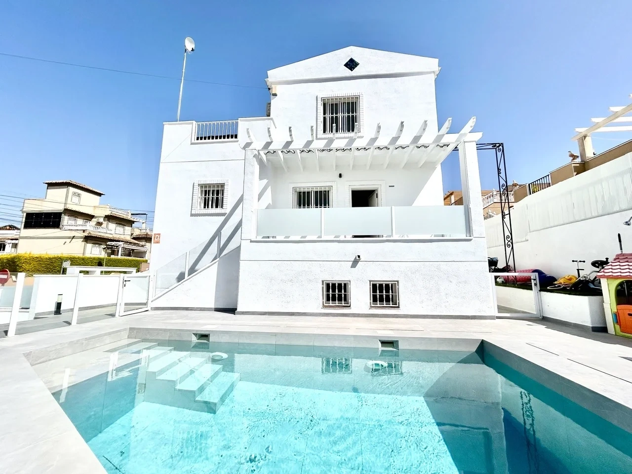 1 - vendita casa villamartin comunità valenciana spagna