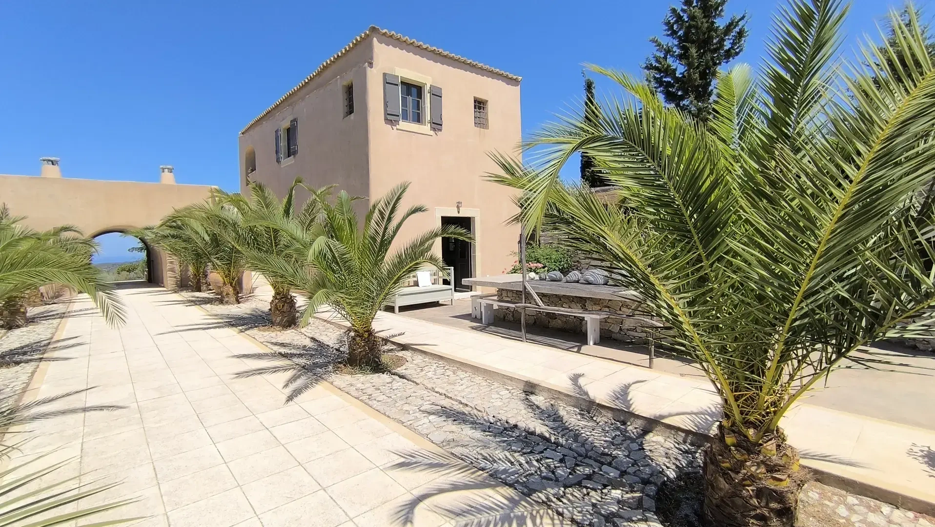 1 - venta casa vista al mar kythira ática grecia