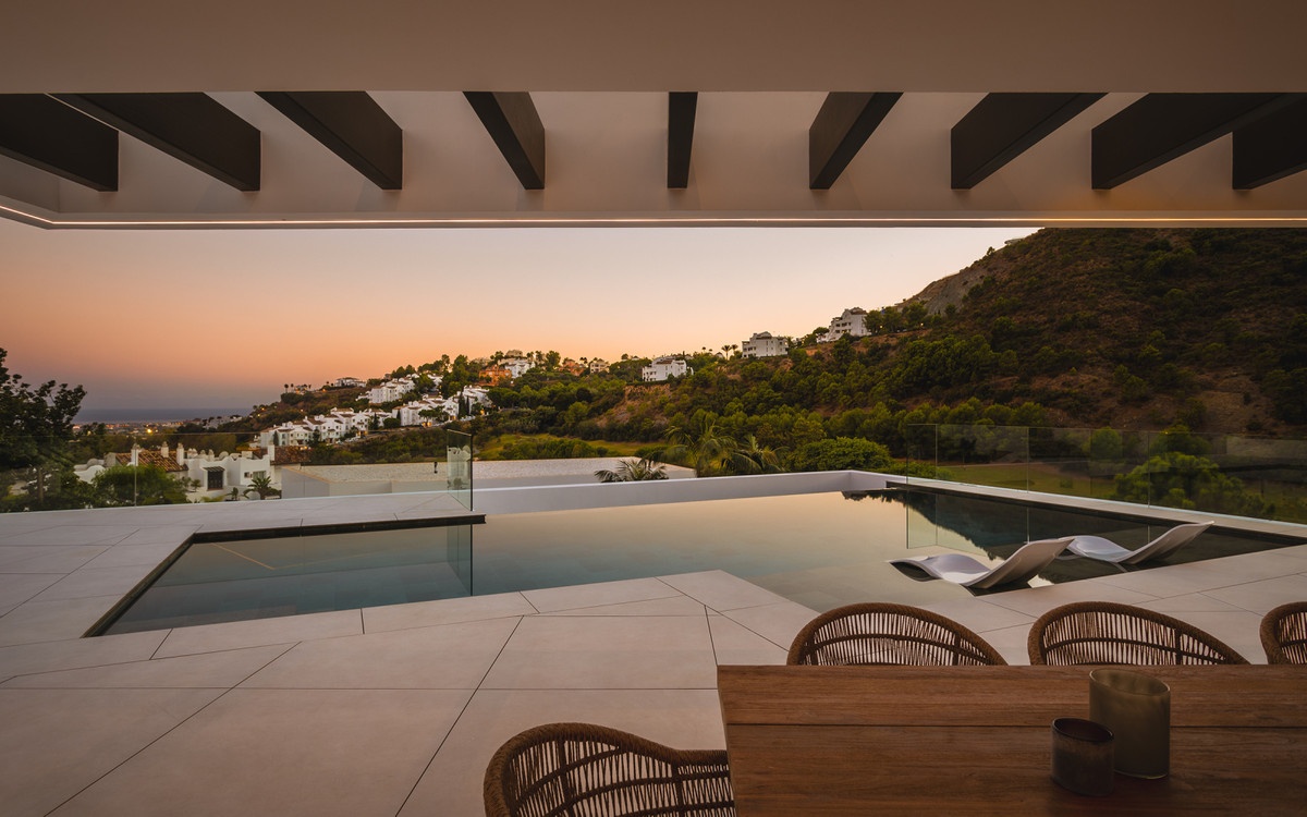 2 - sea view house for sale in benahavis - costa del sol andalusia spain