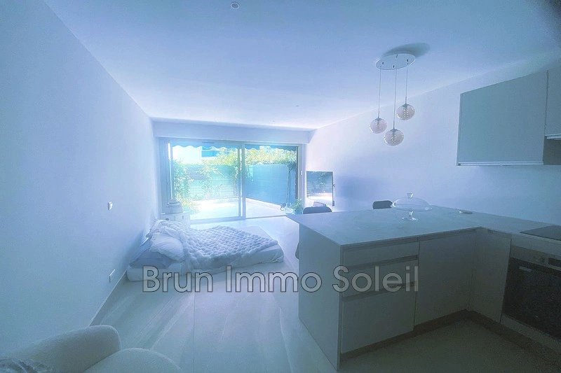 2 - apartment for sale in cagnes-sur-mer alpes-maritimes france