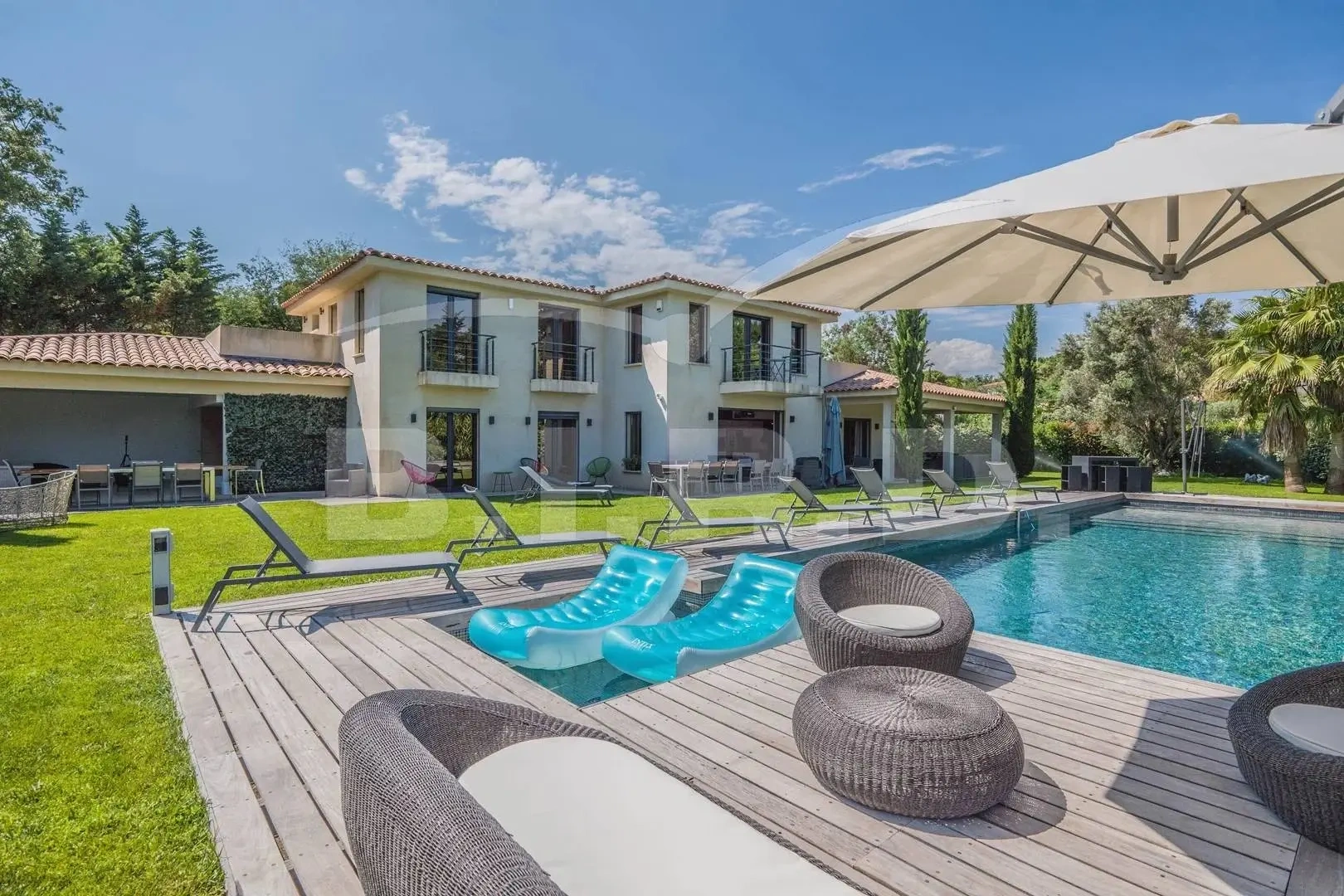 1 - location vacances villa grimaud var france