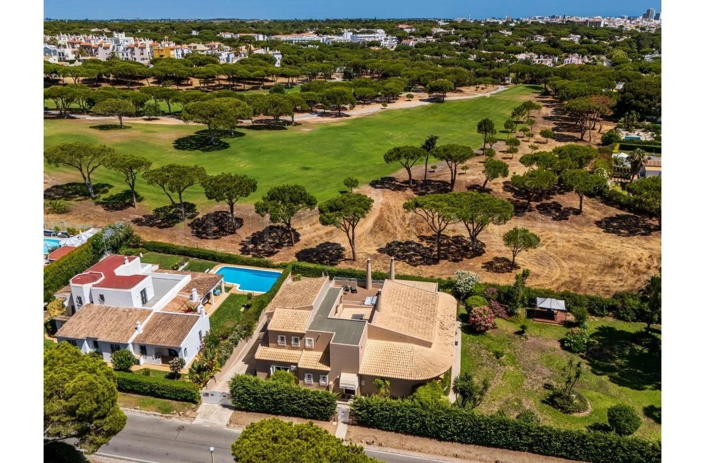 2 - venda villa quarteira algarve portugal