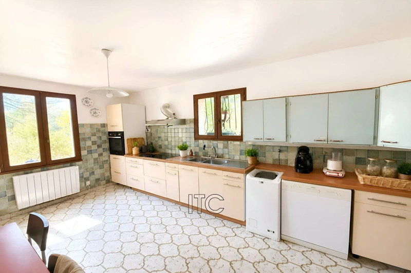 2 - vente maison trets bouches-du-rhône france