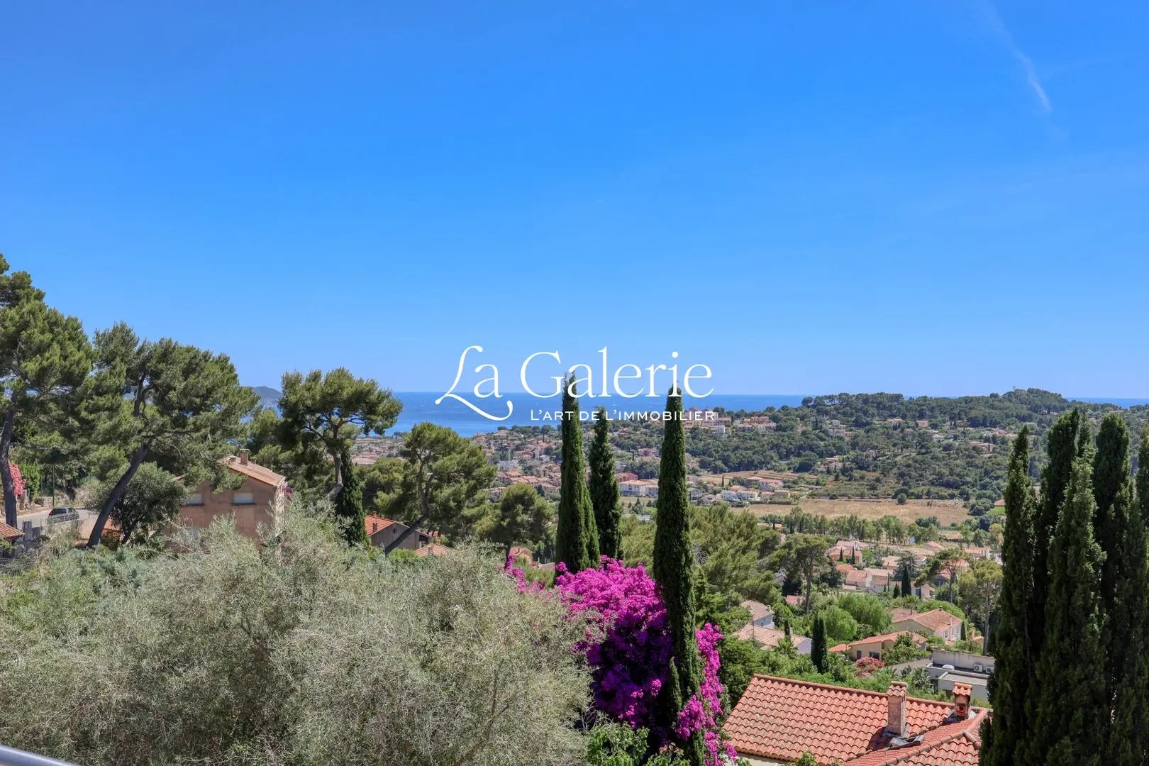 2 - venta apartamento vista al mar carqueiranne var francia