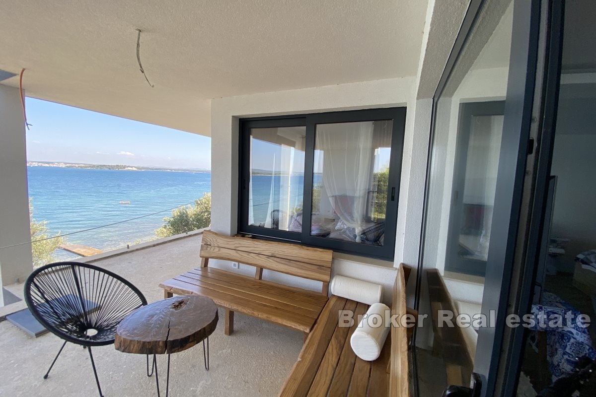 2 - vente maison pieds dans l'eau pašman zadar croatie