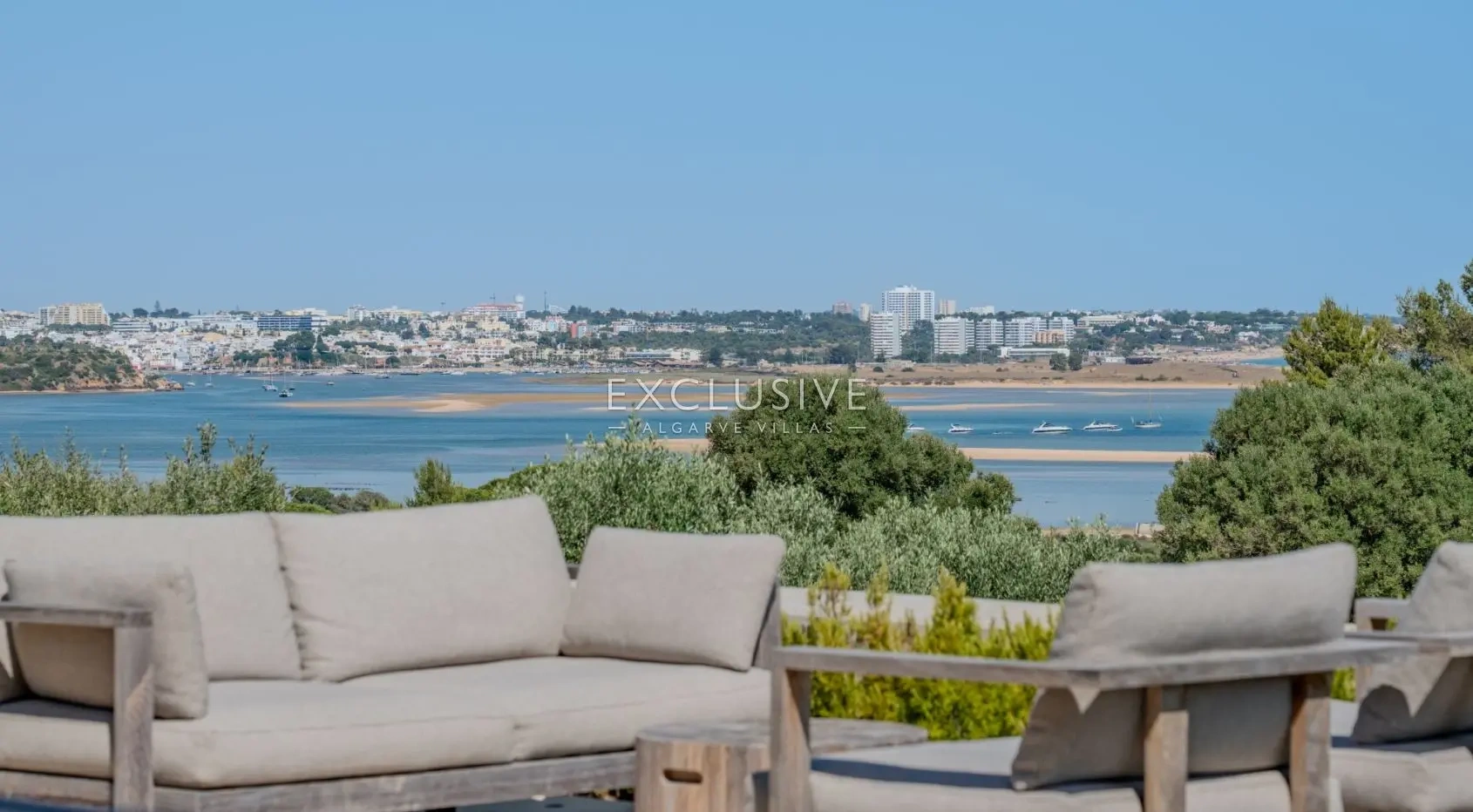 2 - venta villa frente al mar lagos algarve portugal