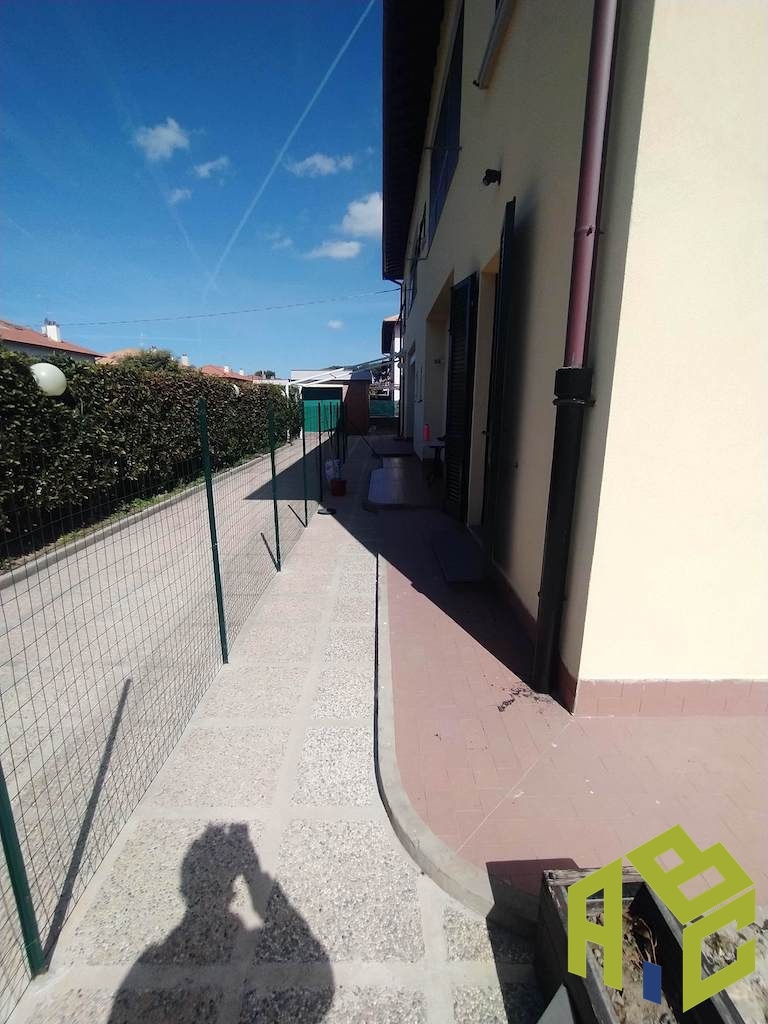 2 - venda apartamento a praia ao pé rosignano marittimo toscana itália