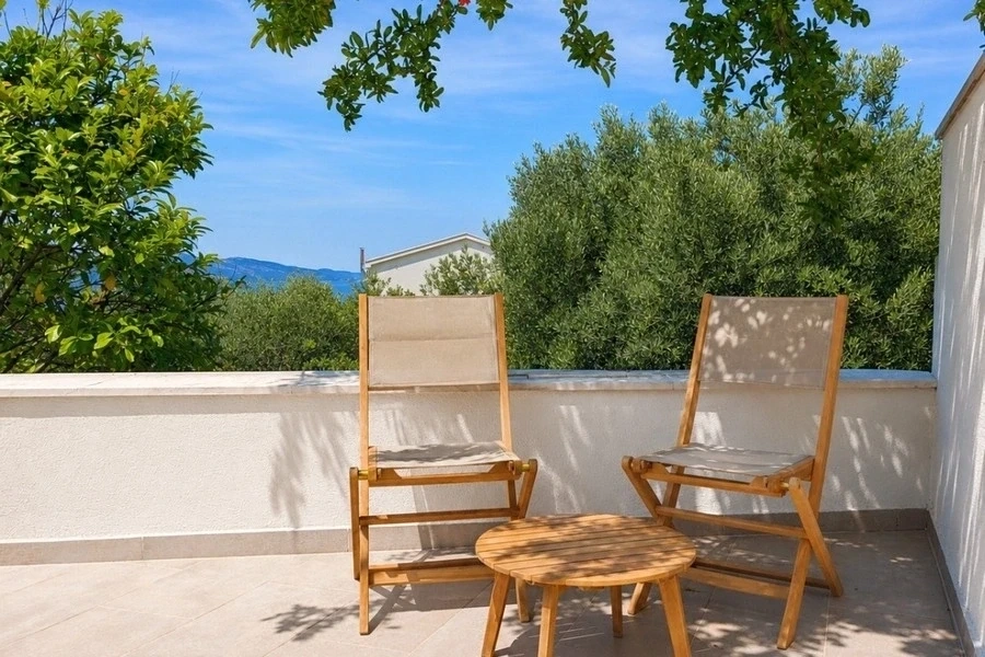 2 - sea view apartment for sale in okrug gornji split-dalmatia croatia