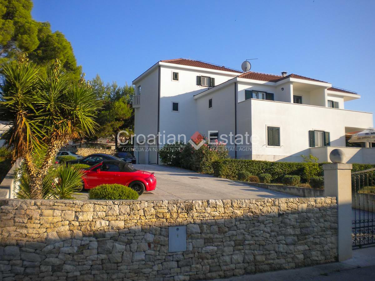 2 - venda casa vista de mar brač split-dalmácia croácia