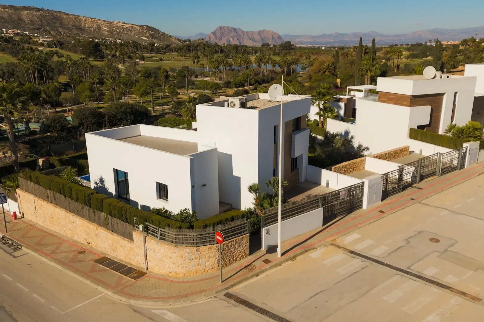 1 - villa for sale in algorfa valencian community spain