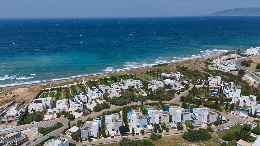 1 - vente villa pieds dans l'eau paphos paphos chypre