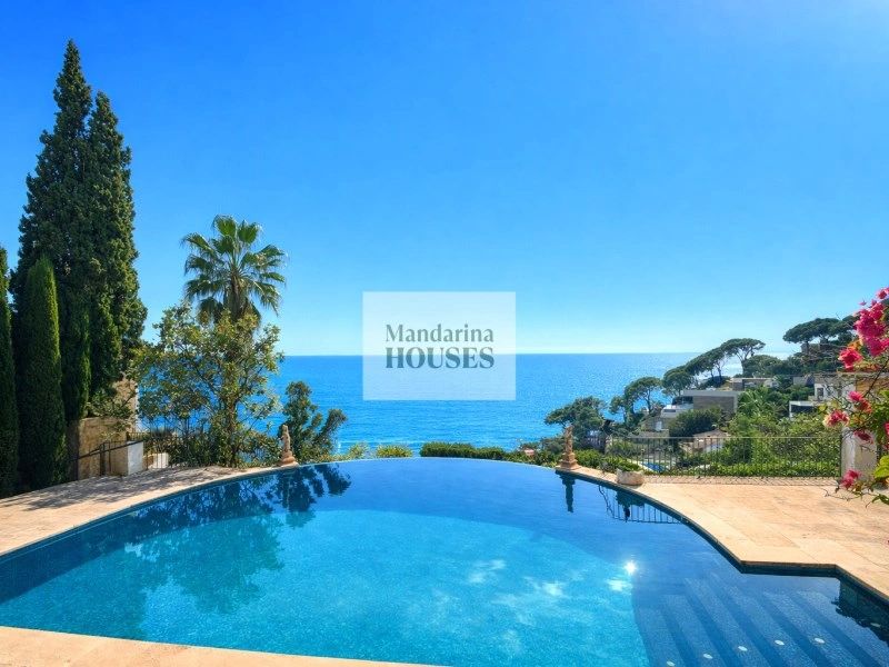 2 - sea view house for sale in canyelles catalonia spain