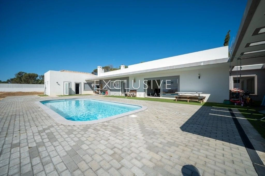 1 - venda villa portimão algarve portugal