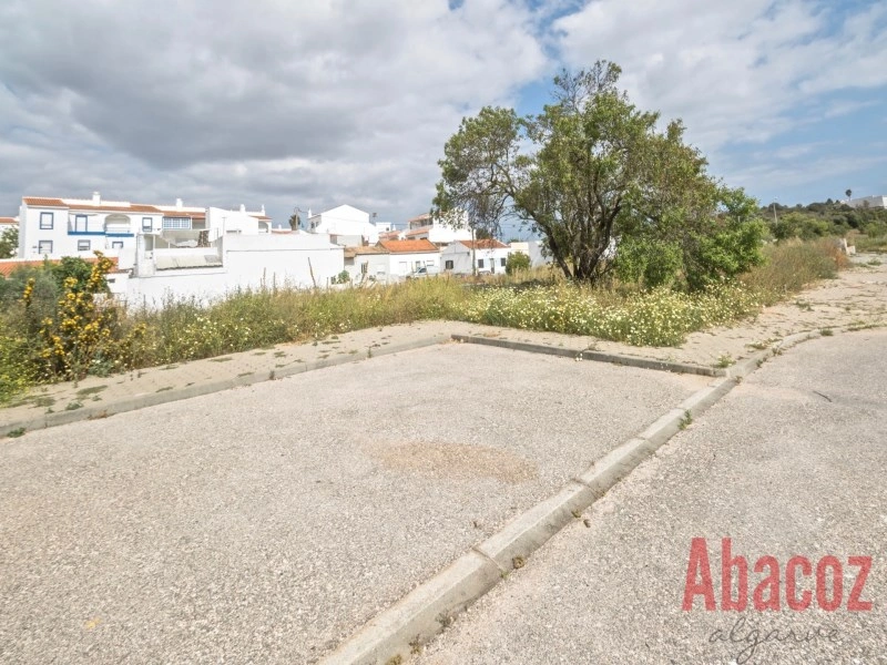 2 - venta terreno estombar e parchal algarve portugal