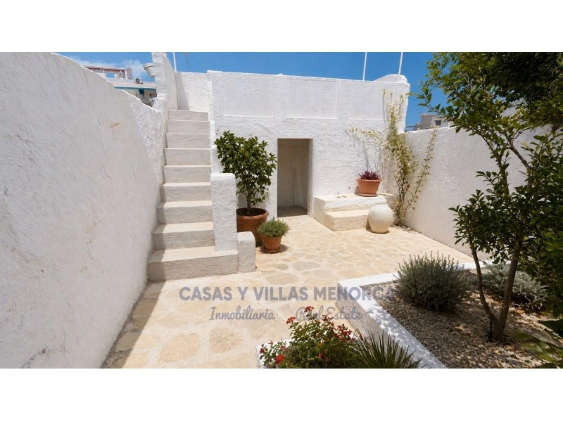 1 - house for sale in mao minorca - balearic islands spain