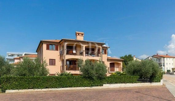1 - verkoop appartement novigrad istria kroatië