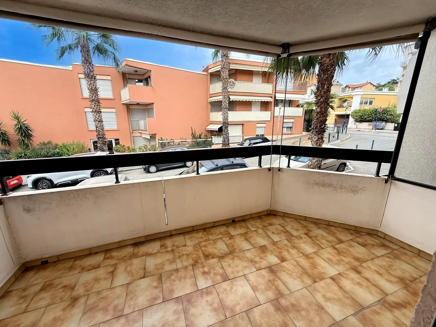 1 - sea view apartment for sale in sainte-maxime var france