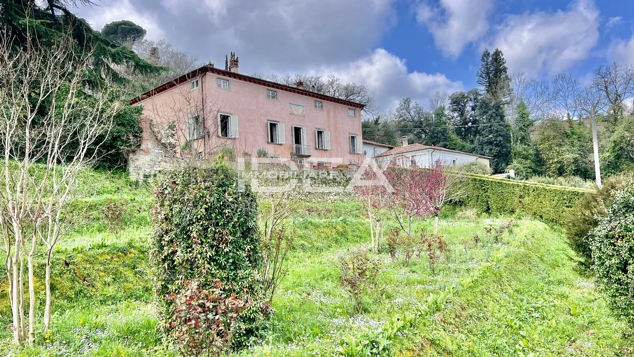 1 - venta casa lucca toscana italia
