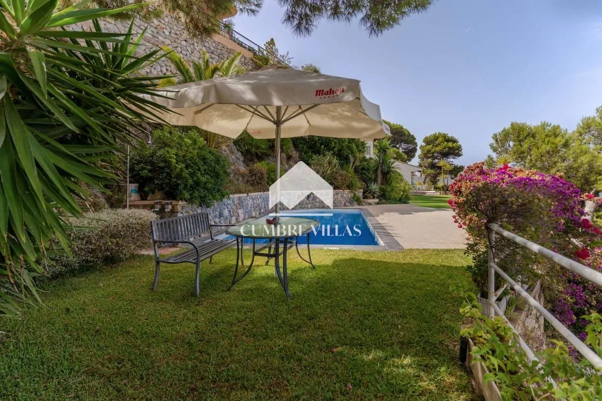 2 - sea view villa for sale in la herradura andalusia spain