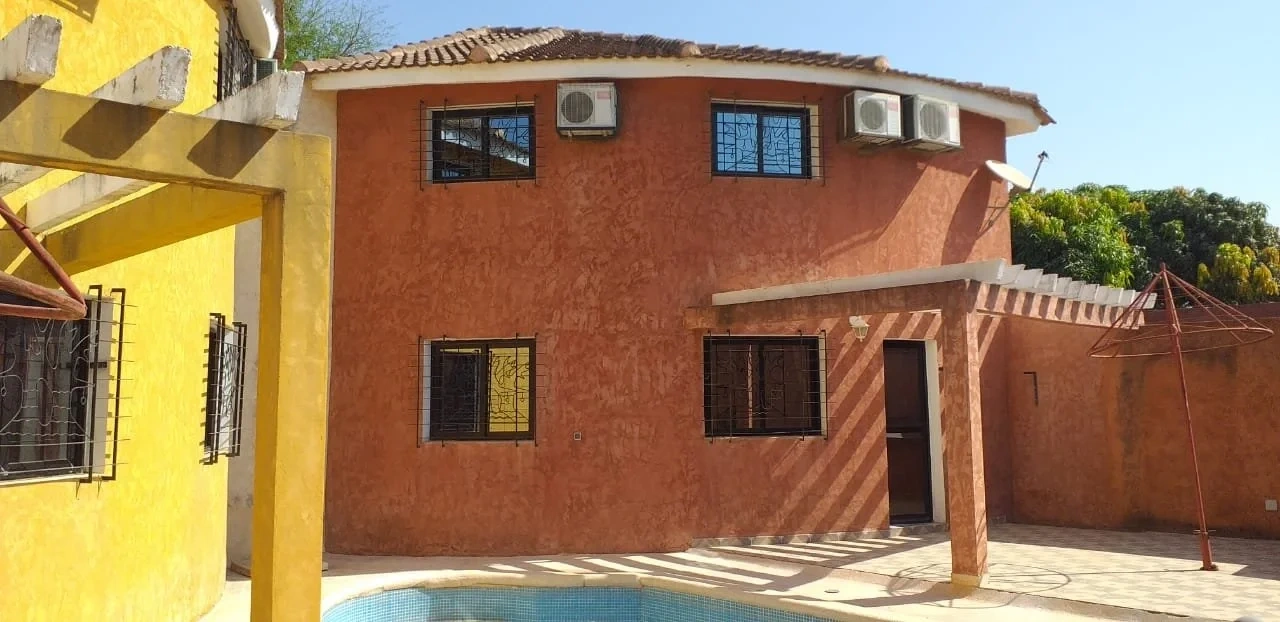 1 - venta casa a pie de playa ngaparou thiès senegal