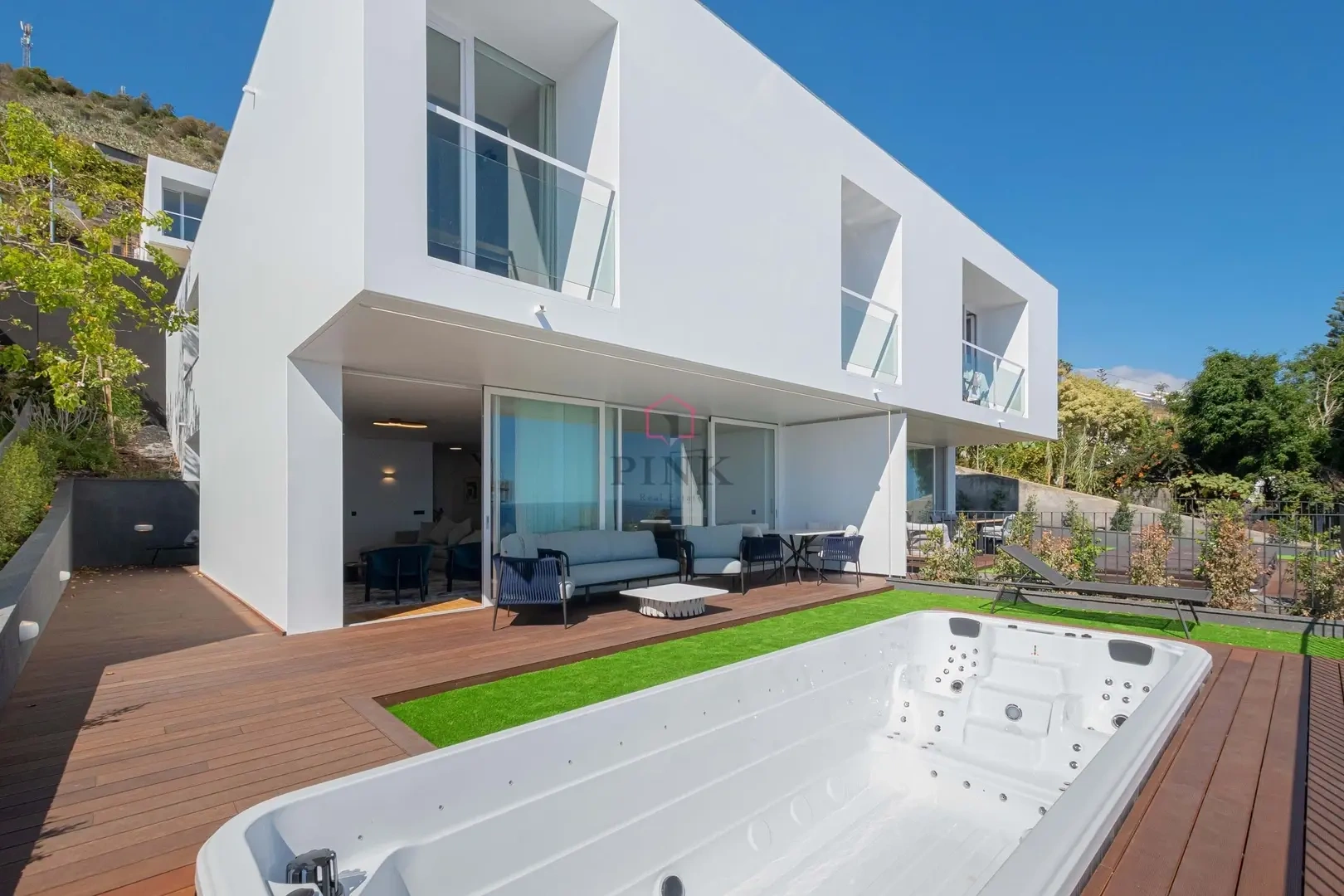 2 - house for sale in funchal madeira portugal