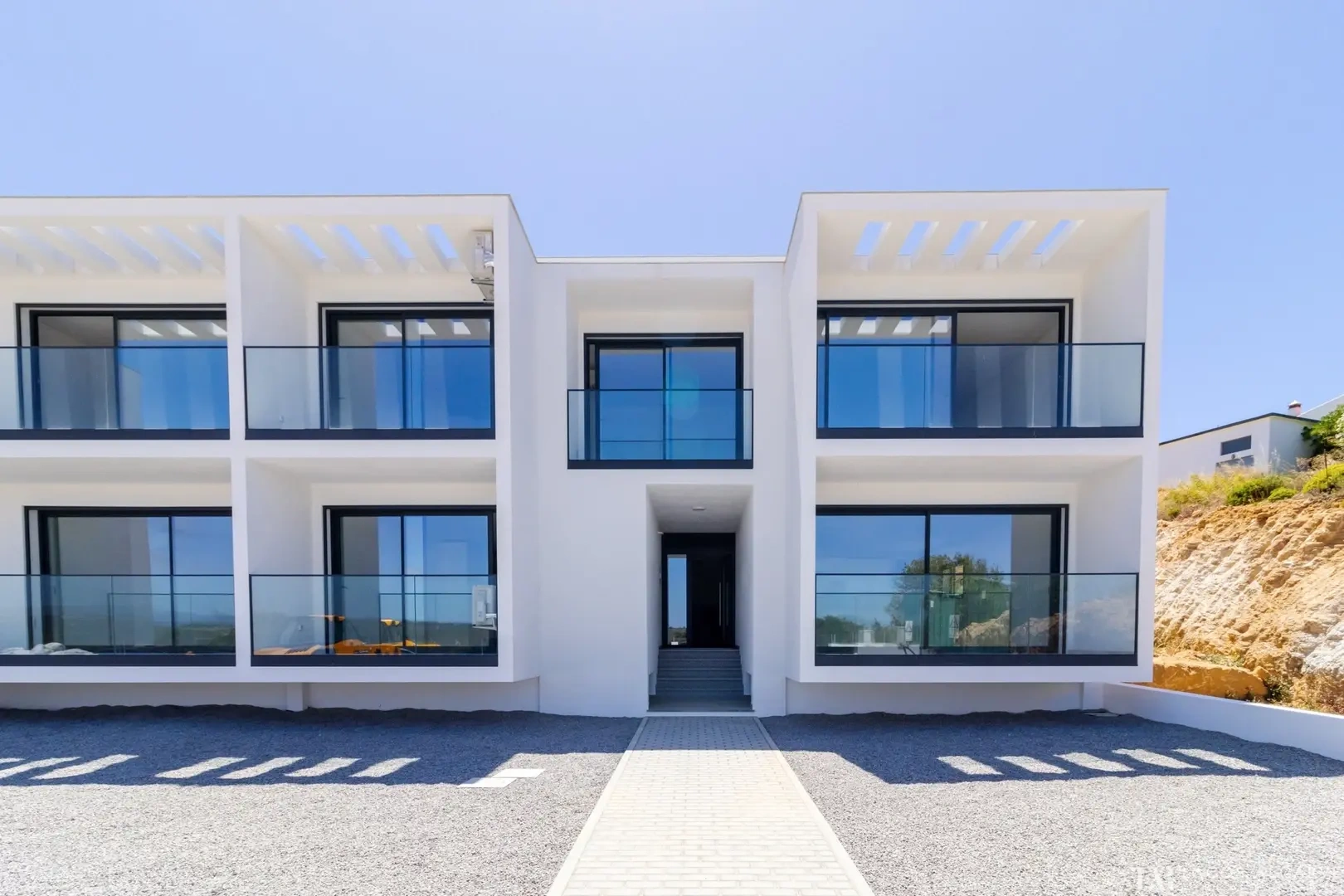 1 - venta apartamento a pie de playa aljezur algarve portugal