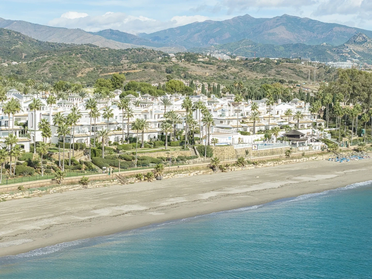 2 - verkauf wohnung direkt am wasser estepona - costa del sol andalusien spanien