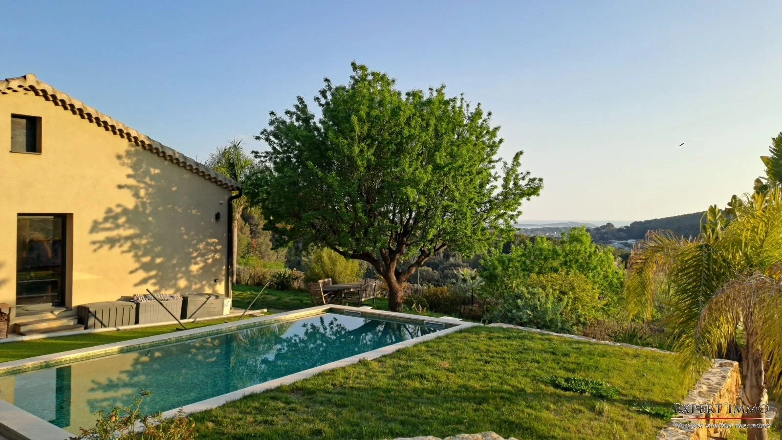 2 - venta casa vista al mar sanary sur mer var francia