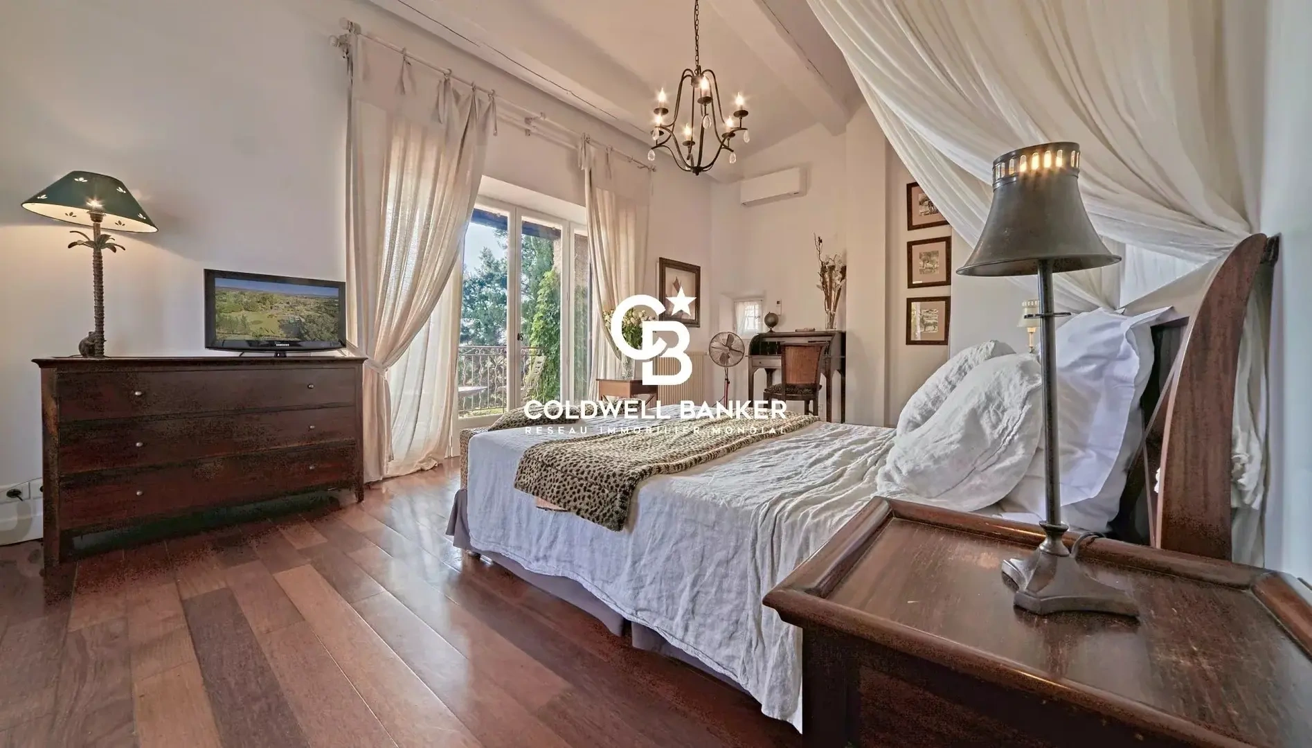 2 - vente maison la londe-les-maures var france