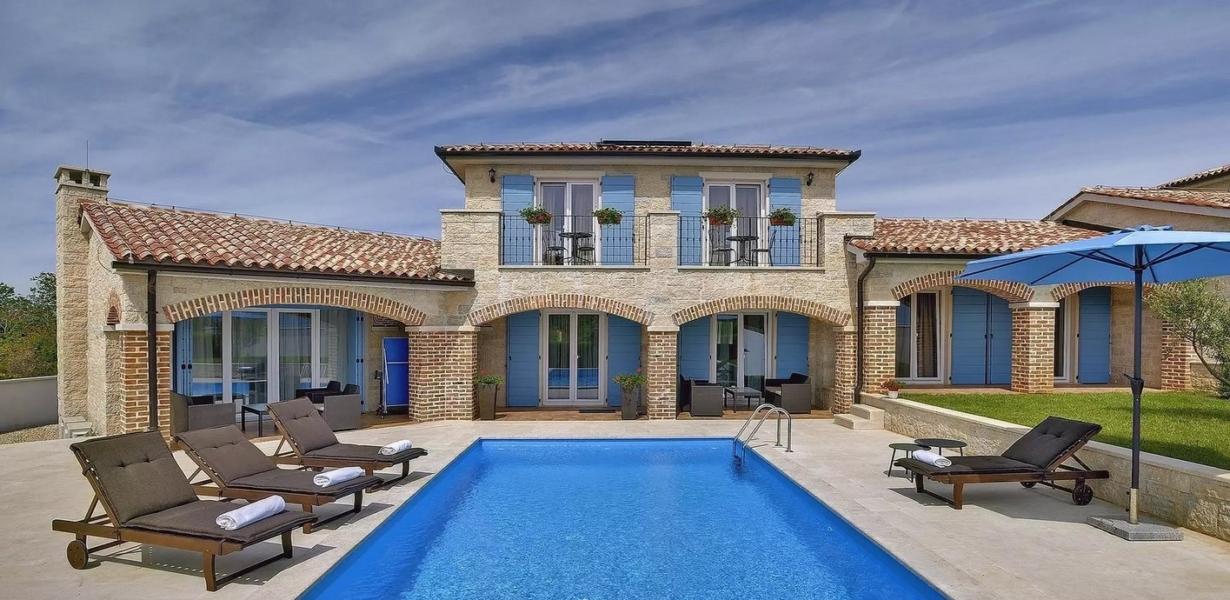 1 - vendita casa spiaggia a piedi medulin istria croazia