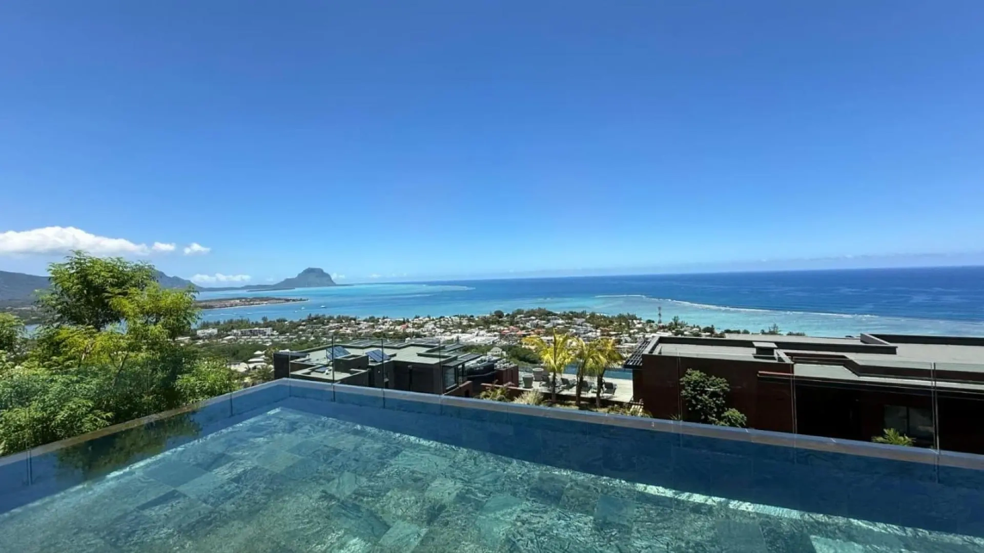 1 - vente villa vue mer rivière noire rivière noire île maurice