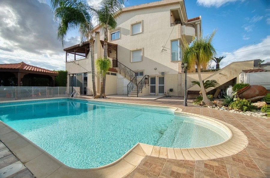 1 - verkauf villa limassol limassol zypern