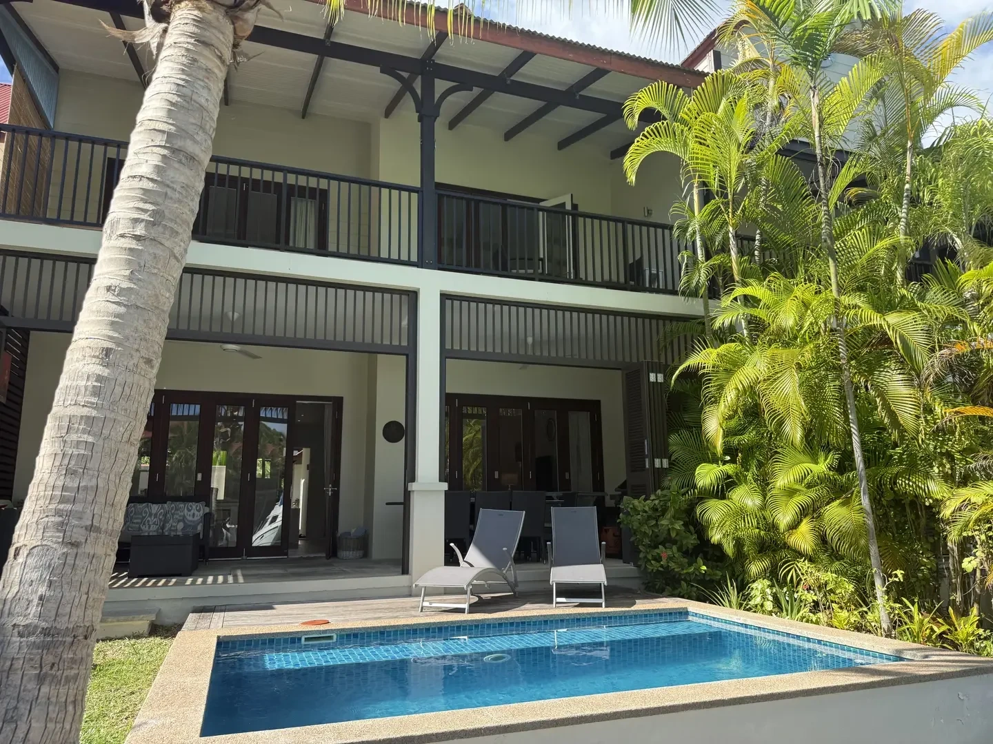 2 - vente maison pieds dans l'eau eden island mahé seychelles