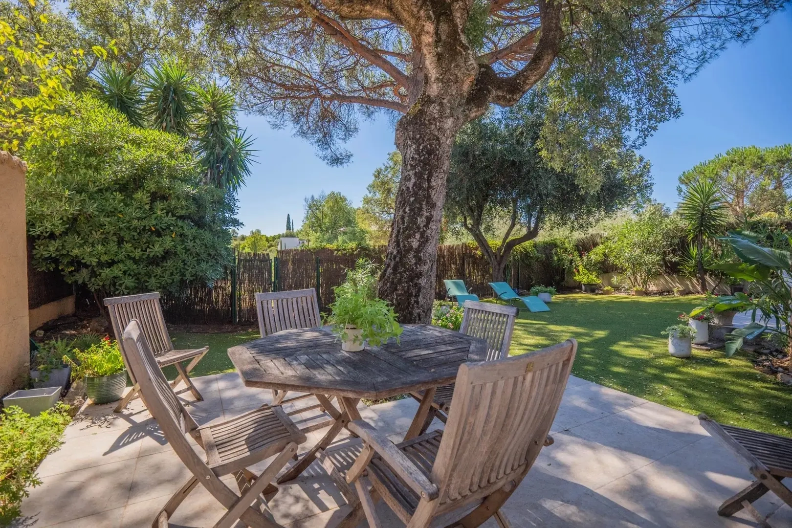 2 - verkoop huis strand to voet grimaud var frankrijk