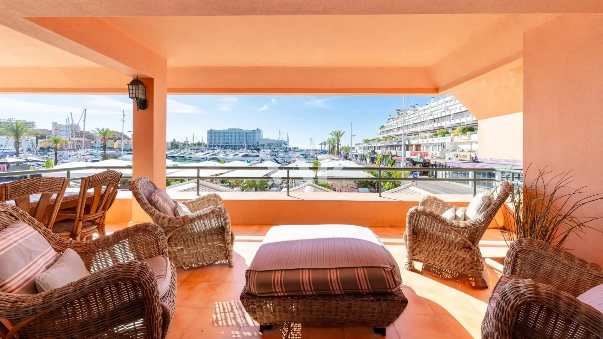 VAP REAL ESTATE: 263 houses and apartments for sale
