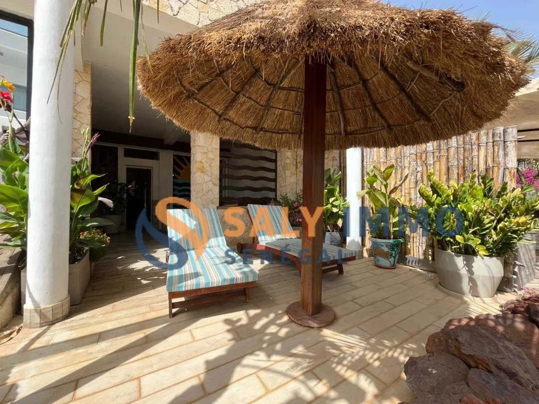 2 - vendita casa fronte mare ngaparou thiès senegal
