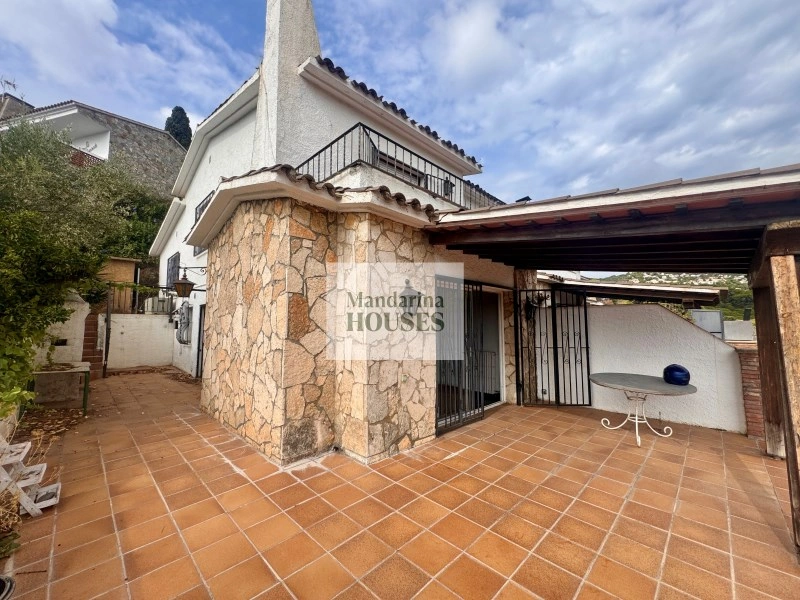 1 - house for sale in canyelles catalonia spain