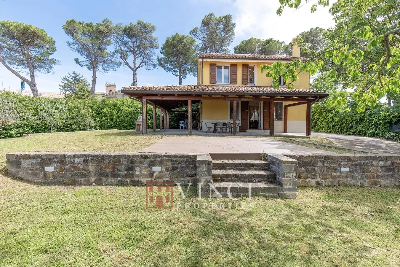 2 - venta casa san ginesio marcas italia