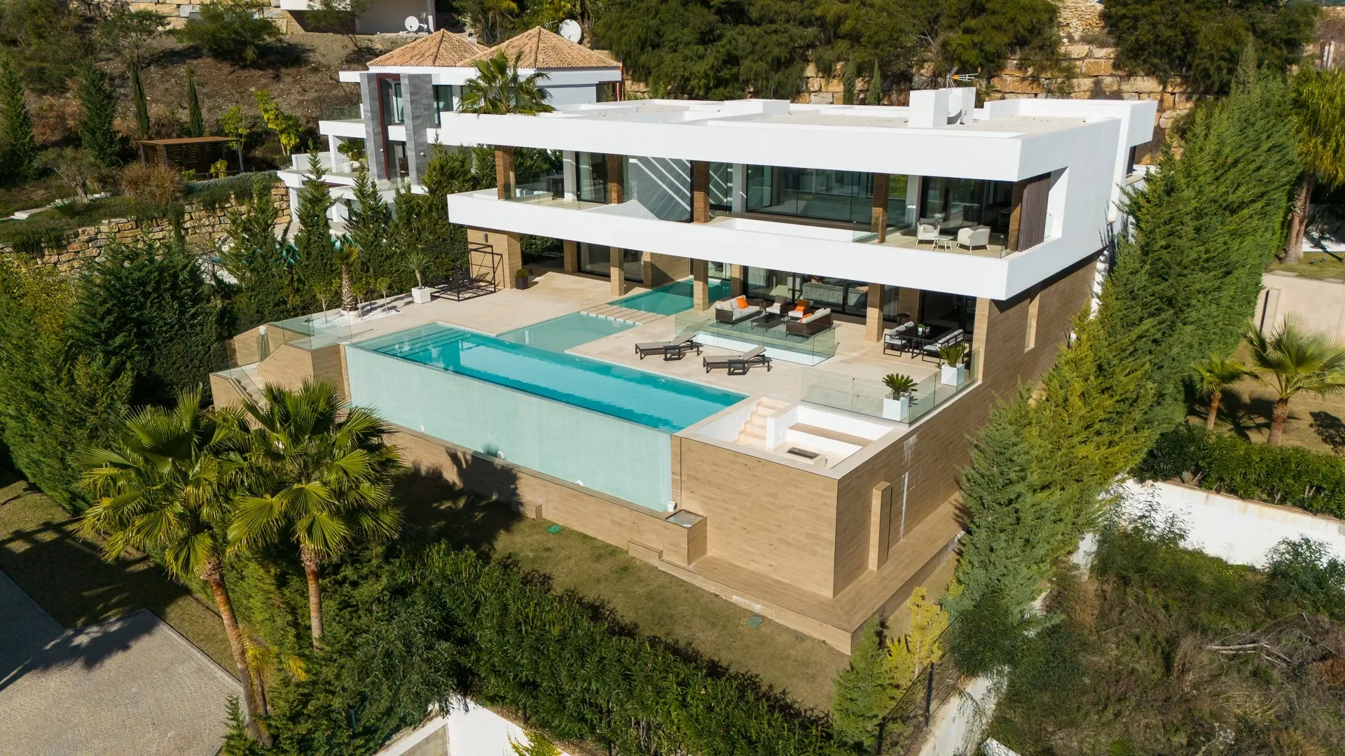 2 - sea view villa for sale in benahavis - costa del sol andalusia spain