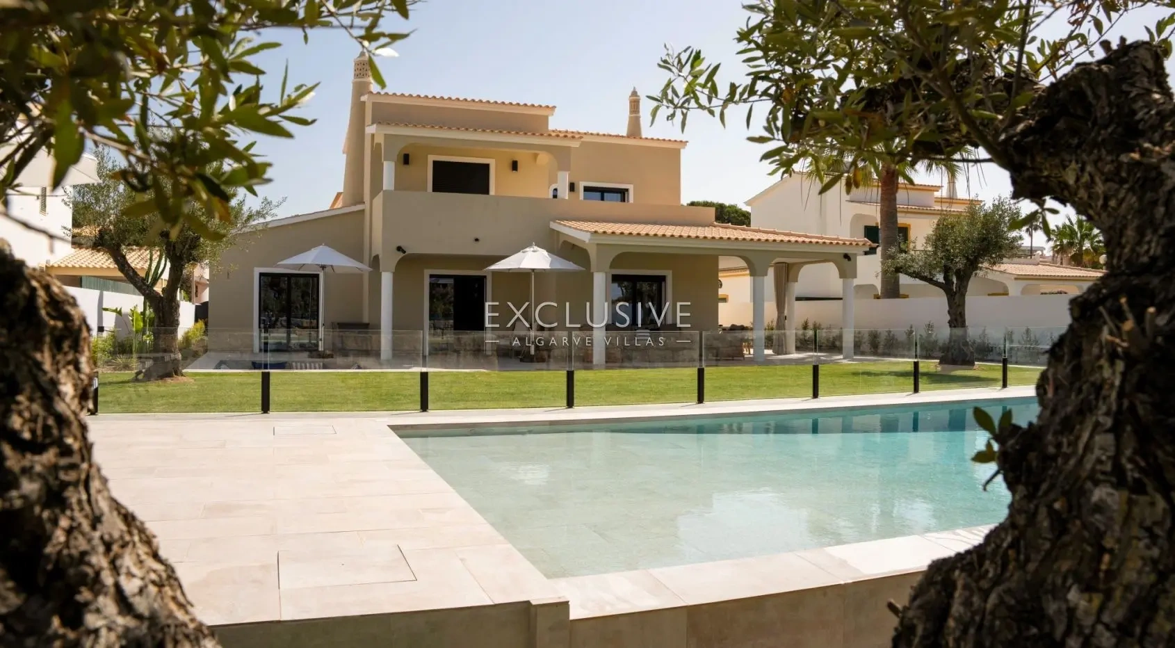 2 - vente villa plage à pied albufeira algarve portugal