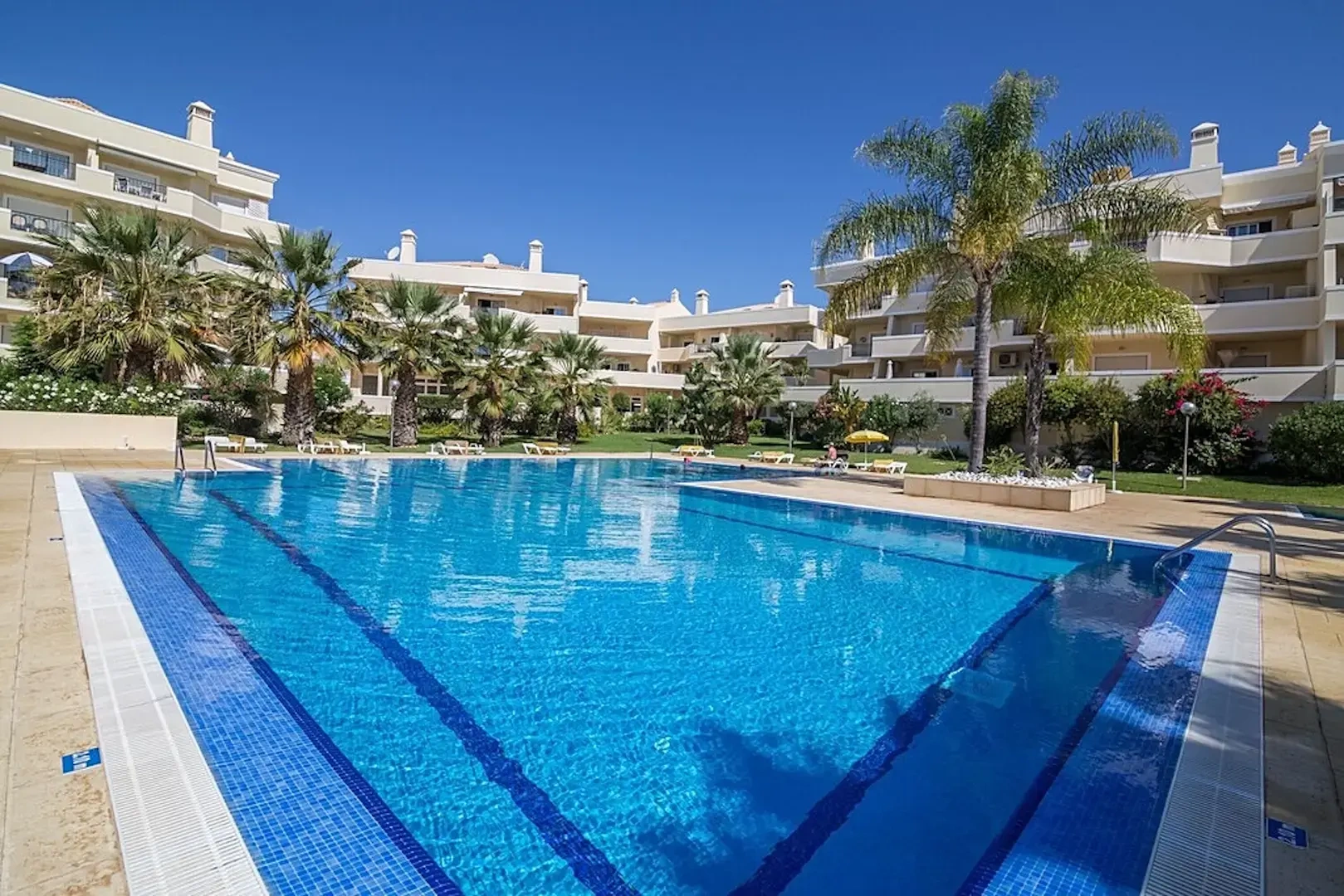1 - vente appartement pieds dans l'eau albufeira algarve portugal
