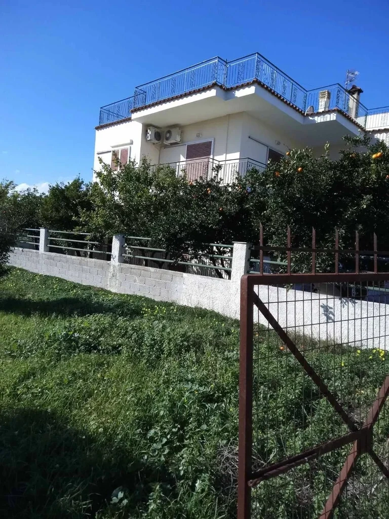 2 - verkauf haus strandpromenade vrachati peloponnes griechenland