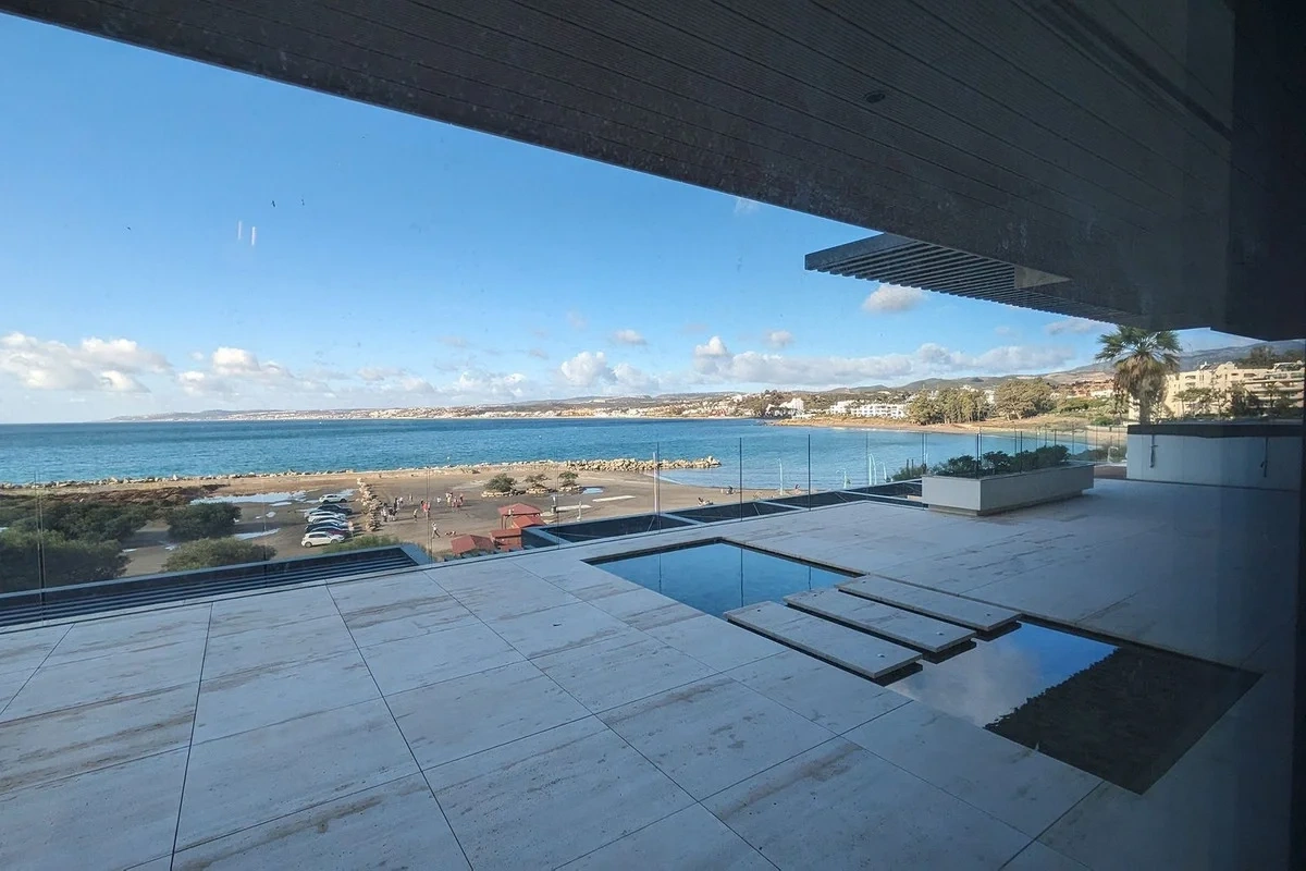 2 - vendita appartamento spiaggia a piedi estepona - costa del sol andalusia spagna