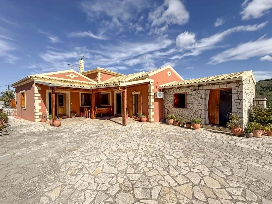 1 - vente maison ágios onoúfrios crète grèce