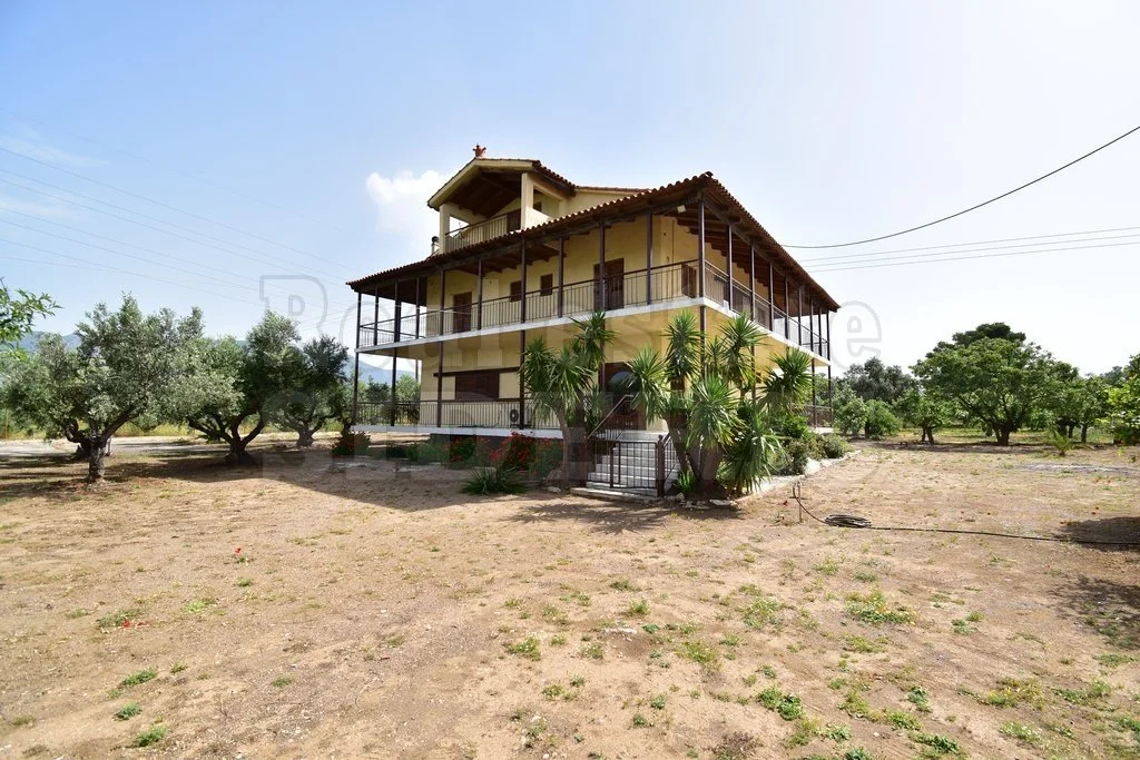 1 - vente maison loutráki péloponnèse grèce
