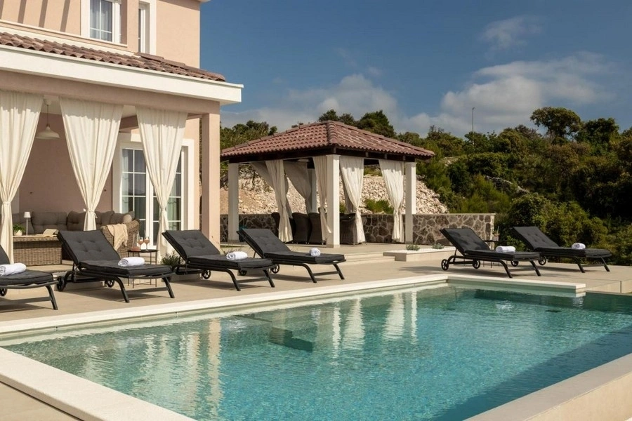 2 - venta casa vista al mar rogoznica šibenik-knin croacia
